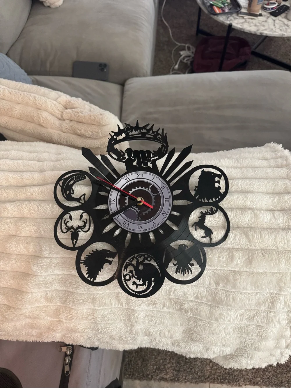 Game of Thrones House Crest Wall Clock (made from vinyl record - Home Wall Decor